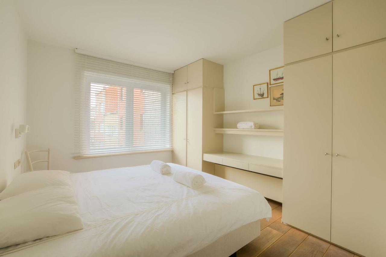 Appartementen 3 En-Of 4 Op De Zeedijk In Knokke Van Logie Marie Кнокке-Хейст Экстерьер фото