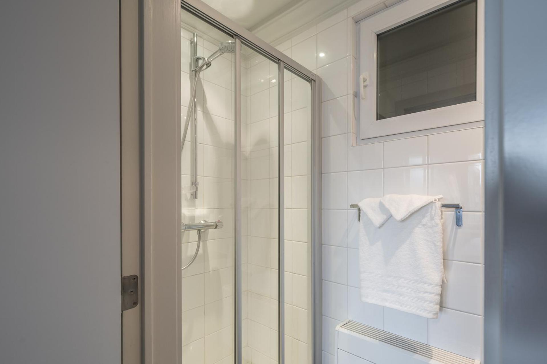 Appartementen 3 En-Of 4 Op De Zeedijk In Knokke Van Logie Marie Кнокке-Хейст Экстерьер фото